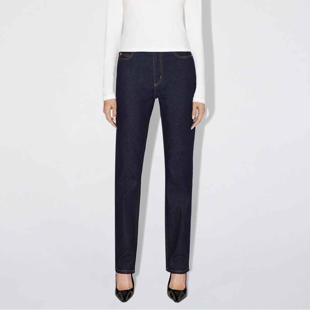 Women's Straight Leg Jeans - Dark Blue